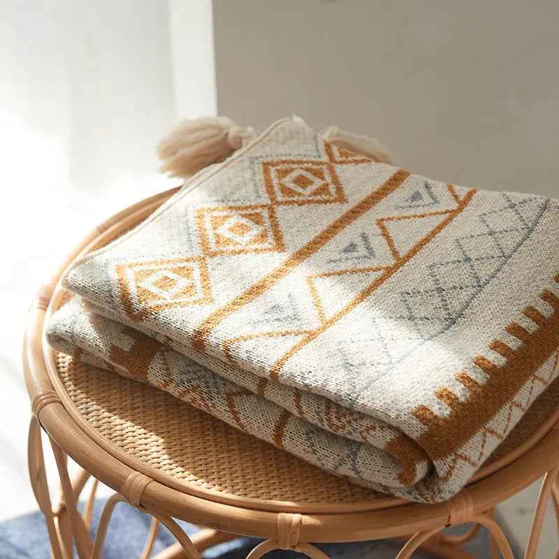 Simple Knitted Wool Shawl Blanket